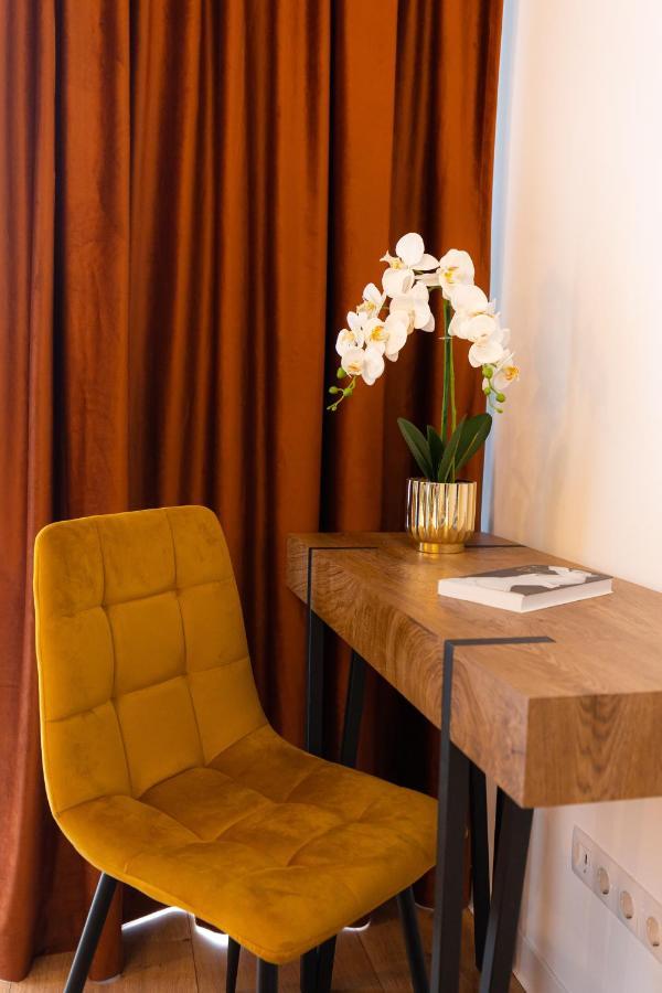 Moon Luxury Apartment - Sunset View Cluj-Napoca Ngoại thất bức ảnh