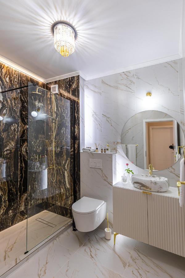Moon Luxury Apartment - Sunset View Cluj-Napoca Ngoại thất bức ảnh