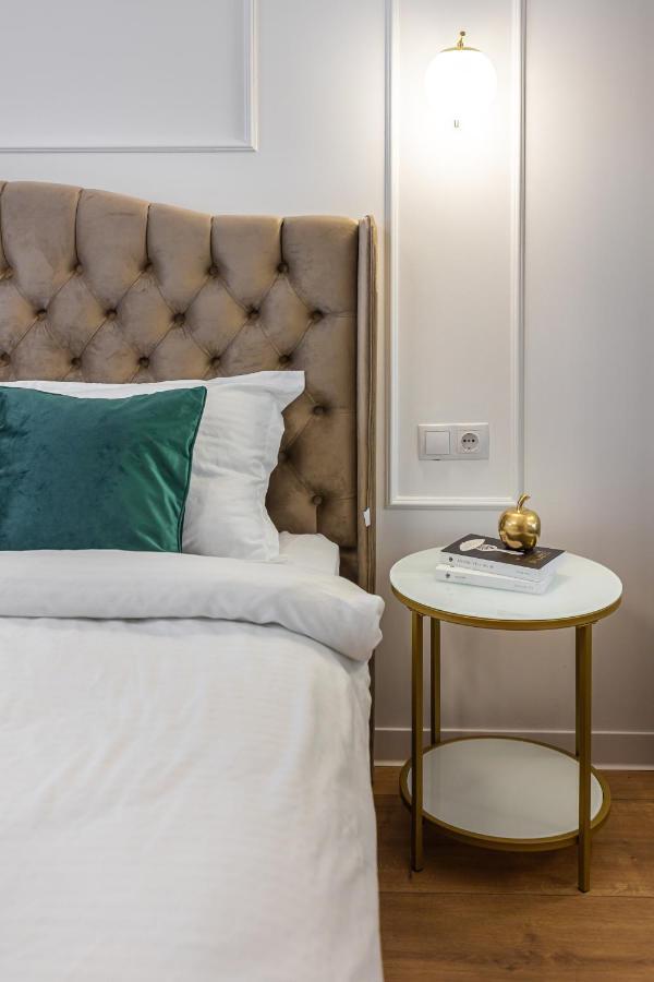 Moon Luxury Apartment - Sunset View Cluj-Napoca Ngoại thất bức ảnh