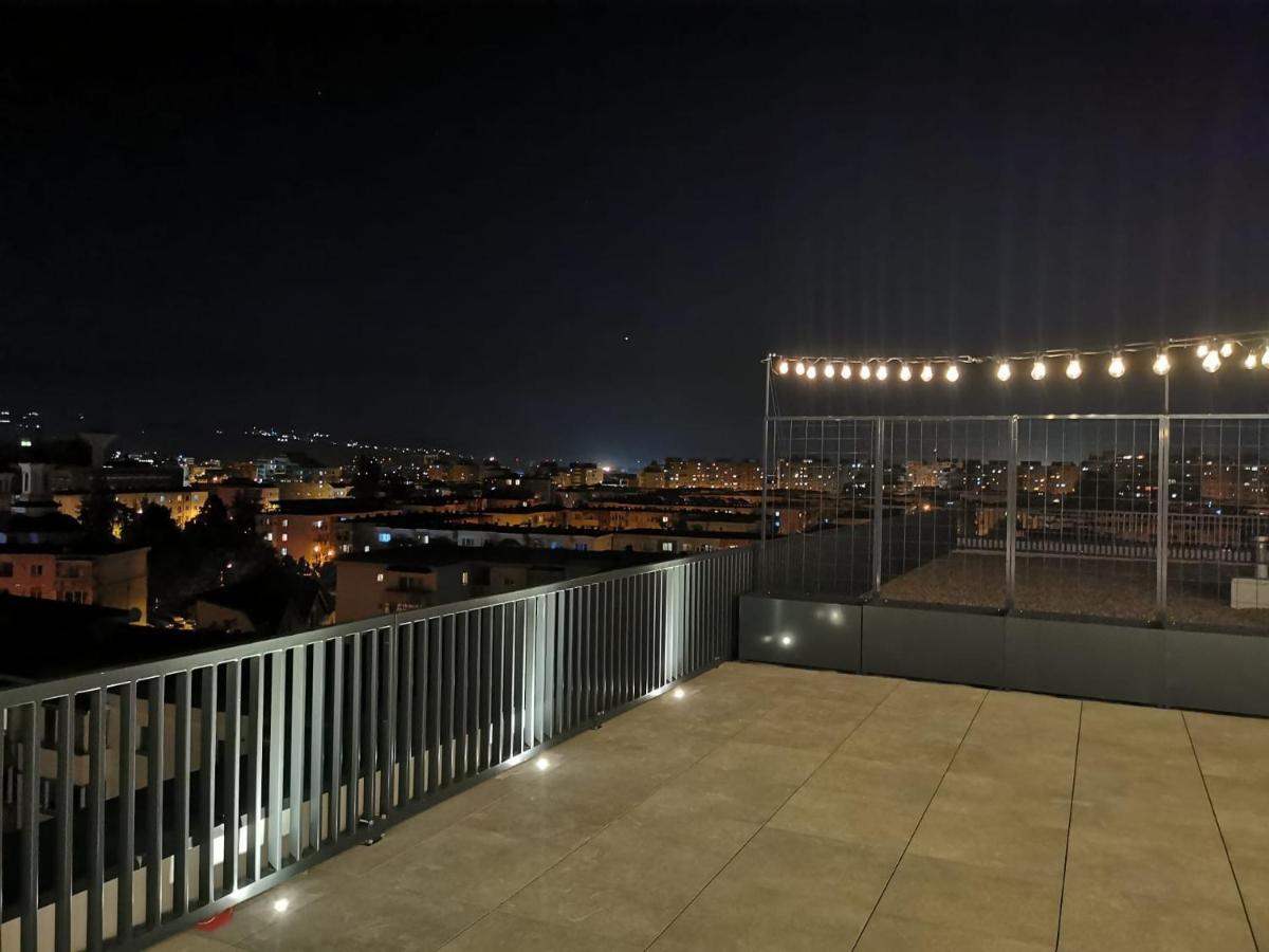 Moon Luxury Apartment - Sunset View Cluj-Napoca Ngoại thất bức ảnh